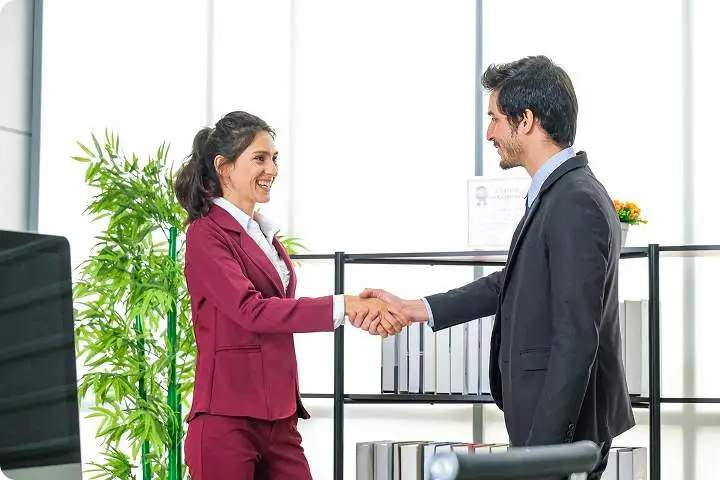 How to Successfully Negotiate a Higher Salary Without Losing the Job Offer